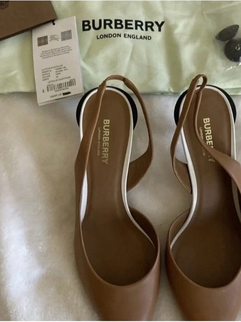 Burberry Leticia Women's Slingback Pointed-Toe kitten heel Pumps in Tan size 40